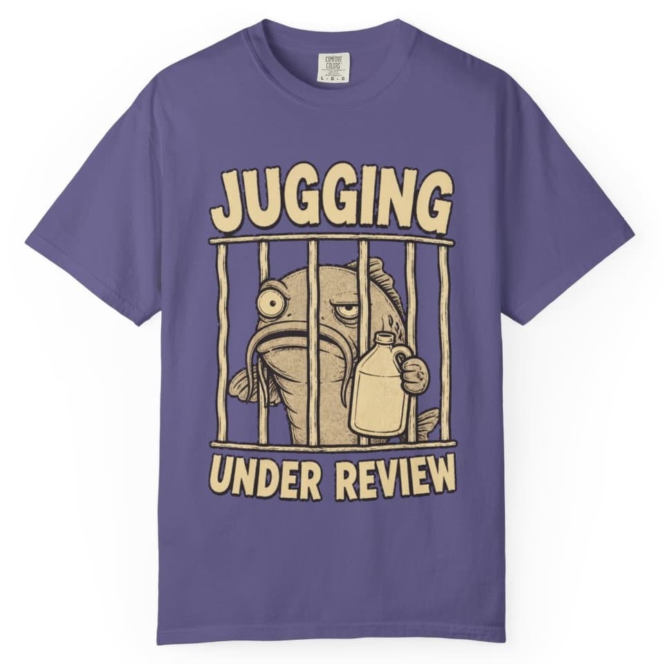 Jugging Under Review Catfish Shirt t-shirt in Moss, photo 7