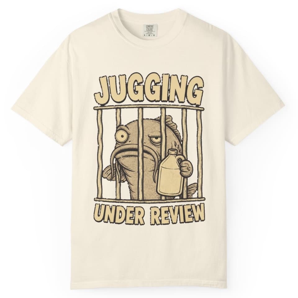 Jugging Under Review Catfish Shirt t-shirt in Moss, photo 11