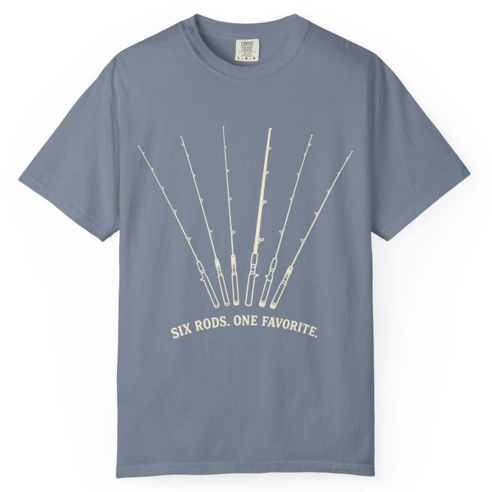 Six Rods. One Favorite. t-shirt in Espresso, photo 9