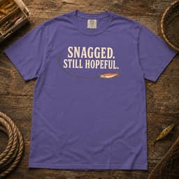 Snagged. Still Hopeful. t-shirt in Pepper, thumbnail 5