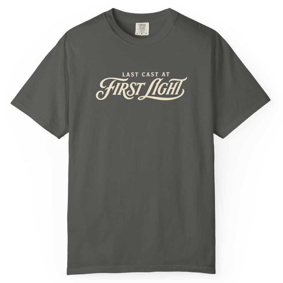 Last Cast at First Light t-shirt in Midnight, photo 4
